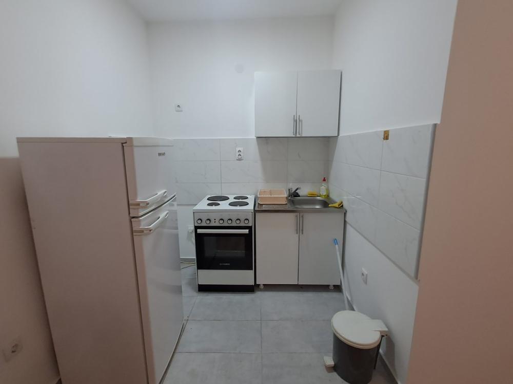 Slika 1 - Jednosoban stan za izdavanje, 27m2, 230€